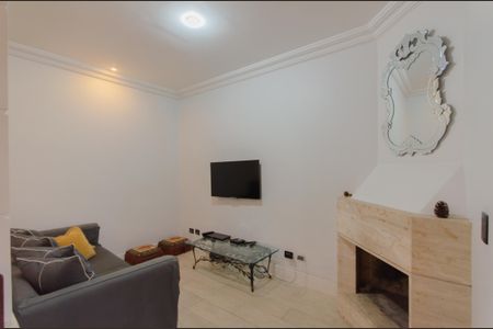 Casa à venda com 300m², 3 quartos e 4 vagasSala