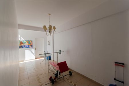 Casa à venda com 300m², 3 quartos e 4 vagasCorredor