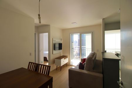 Sala de apartamento à venda com 2 quartos, 43m² em Quinta da Paineira, São Paulo