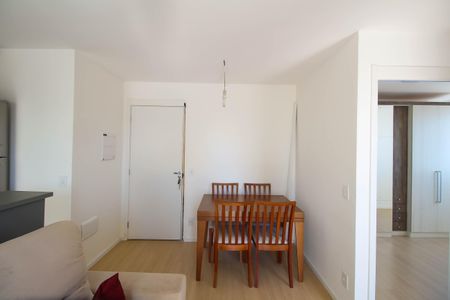 Apartamento à venda com 43m², 2 quartos e sem vaga Apartamento à venda com 43m², 2 quartos e sem vagaSala