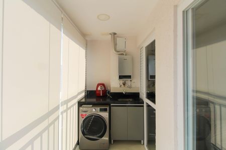 Varanda de apartamento à venda com 2 quartos, 43m² em Quinta da Paineira, São Paulo