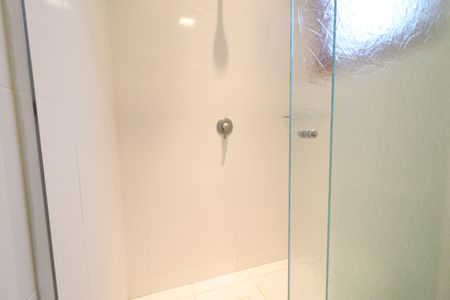 Apartamento à venda com 80m², 2 quartos e 1 vagaBanheiro suíte