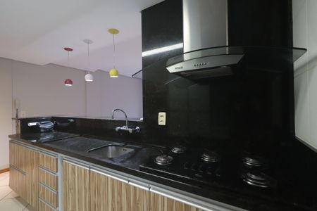 Apartamento à venda com 80m², 2 quartos e 1 vagaCozinha e Área de Serviço