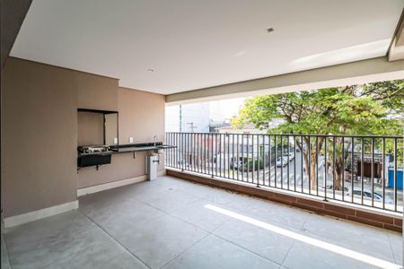 Apartamento à venda com 163m², 3 quartos e 3 vagas Apartamento à venda com 163m², 3 quartos e 3 vagasSacada/Sala