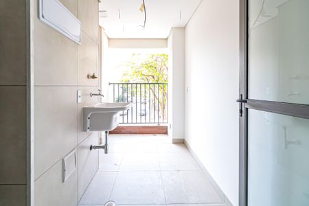 Apartamento à venda com 163m², 3 quartos e 3 vagas Apartamento à venda com 163m², 3 quartos e 3 vagasLavanderia