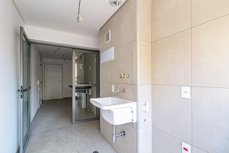 Apartamento à venda com 163m², 3 quartos e 3 vagas Apartamento à venda com 163m², 3 quartos e 3 vagasLavanderia