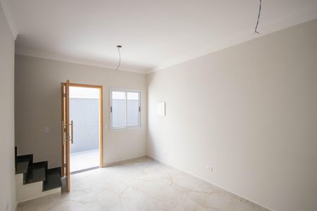 Sala de casa de condomínio à venda com 2 quartos, 52m² em Vila Constança, São Paulo