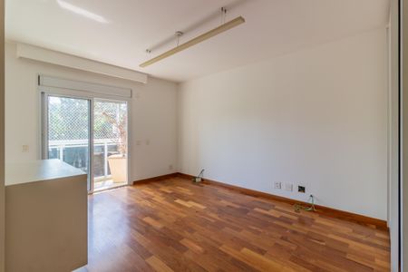 Apartamento à venda com 245m², 4 quartos e 4 vagas Apartamento à venda com 245m², 4 quartos e 4 vagasSuíte 4