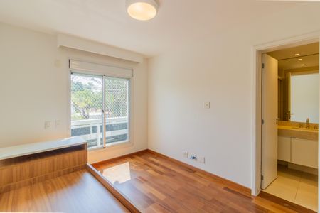 Apartamento à venda com 245m², 4 quartos e 4 vagas Apartamento à venda com 245m², 4 quartos e 4 vagasSuíte 1