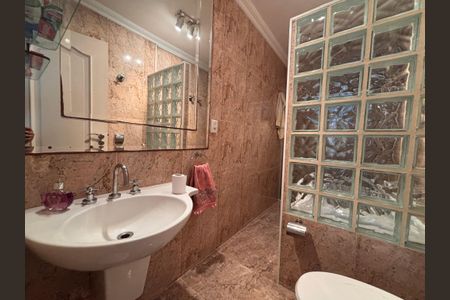 Casa à venda com 432m², 1 quarto e sem vaga Casa à venda com 432m², 1 quarto e sem vagaBanheiro Social