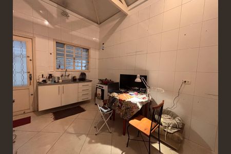 Casa à venda com 432m², 1 quarto e sem vaga Casa à venda com 432m², 1 quarto e sem vagaCozinha