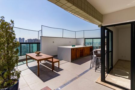 Apartamento para alugar com 300m², 3 quartos e 4 vagas Apartamento para alugar com 300m², 3 quartos e 4 vagasÁrea comum