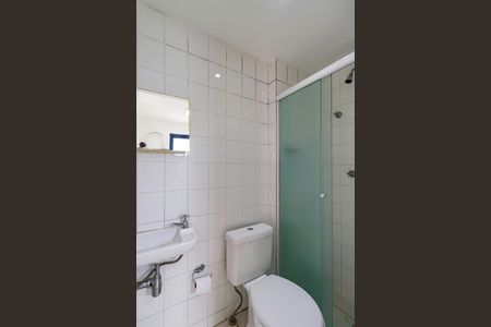 Apartamento para alugar com 300m², 3 quartos e 4 vagas Apartamento para alugar com 300m², 3 quartos e 4 vagasBanheiro de Serviço