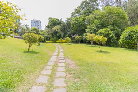 Apartamento para alugar com 300m², 3 quartos e 4 vagas Apartamento para alugar com 300m², 3 quartos e 4 vagasÁrea comum