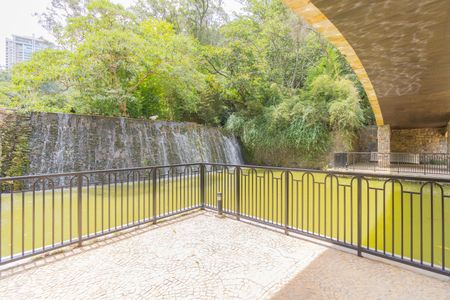 Apartamento para alugar com 300m², 3 quartos e 4 vagas Apartamento para alugar com 300m², 3 quartos e 4 vagasÁrea comum