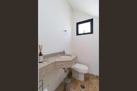 Apartamento para alugar com 300m², 3 quartos e 4 vagas Apartamento para alugar com 300m², 3 quartos e 4 vagasLavabo