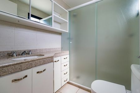 Apartamento para alugar com 300m², 3 quartos e 4 vagas Apartamento para alugar com 300m², 3 quartos e 4 vagasBanheiro do Quarto 1