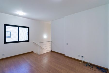 Apartamento para alugar com 300m², 3 quartos e 4 vagas Apartamento para alugar com 300m², 3 quartos e 4 vagasSala 2
