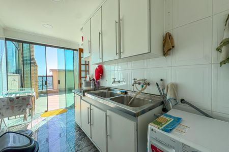 Apartamento à venda com 286m², 3 quartos e 3 vagasÁrea de Serviço