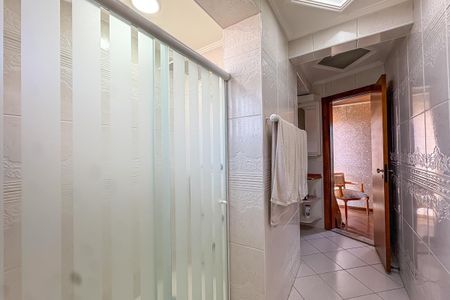 Apartamento à venda com 286m², 3 quartos e 3 vagasBanheiro da Suíte 3