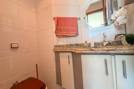 Apartamento à venda com 286m², 3 quartos e 3 vagasBanheiro de serviço