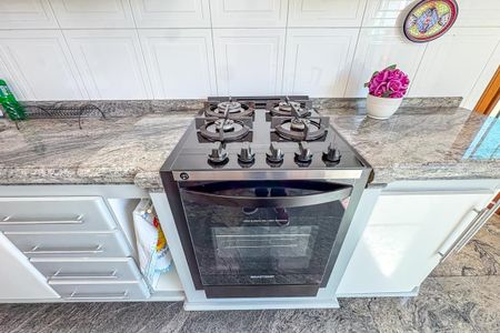 Apartamento à venda com 286m², 3 quartos e 3 vagasCozinha