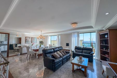 Apartamento à venda com 286m², 3 quartos e 3 vagasCopa