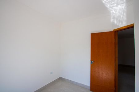Quarto 1 de apartamento à venda com 2 quartos, 50m² em Vila América, Santo André