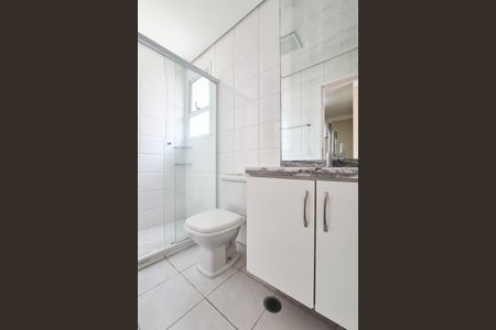 Apartamento à venda com 118m², 3 quartos e 2 vagas Apartamento à venda com 118m², 3 quartos e 2 vagasBanheiro da Suíte