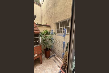 Apartamento à venda com 48m², 2 quartos e 1 vaga Apartamento à venda com 48m², 2 quartos e 1 vagaSala Varanda
