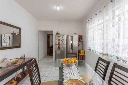 Casa à venda com 250m², 3 quartos e 3 vagasCopa