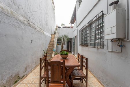 Casa à venda com 250m², 3 quartos e 3 vagasQuintal