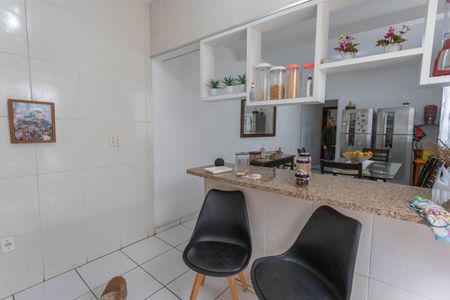 Casa à venda com 250m², 3 quartos e 3 vagasCozinha