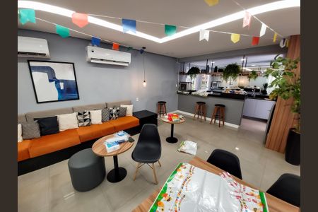 Apartamento à venda com 48m², 2 quartos e sem vagaÁrea comum - Salão de festas