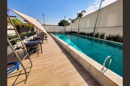 Apartamento à venda com 48m², 2 quartos e sem vagaÁrea comum - Piscina