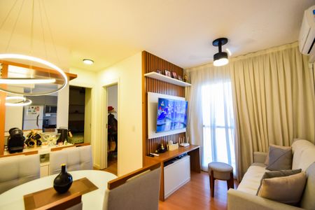 Sala de apartamento à venda com 2 quartos, 48m² em Engenho de Dentro, Rio de Janeiro