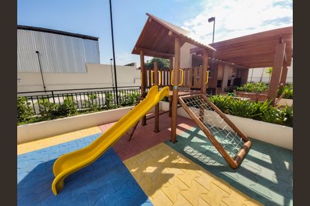 Apartamento à venda com 48m², 2 quartos e sem vagaÁrea comum - Playground