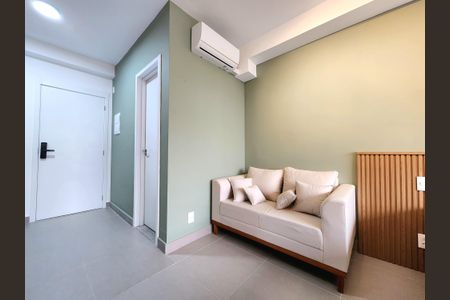 Studio para alugar com 25m², 1 quarto e sem vaga Studio para alugar com 25m², 1 quarto e sem vagaStudio