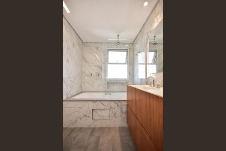 Apartamento à venda com 148m², 3 quartos e 3 vagasBanheiro da Suíte 3