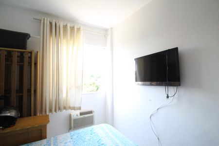 Quarto 1 de apartamento para alugar com 2 quartos, 60m² em Jacarepaguá, Rio de Janeiro