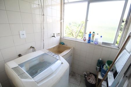 Apartamento para alugar com 60m², 2 quartos e 1 vagaÁrea de serviço