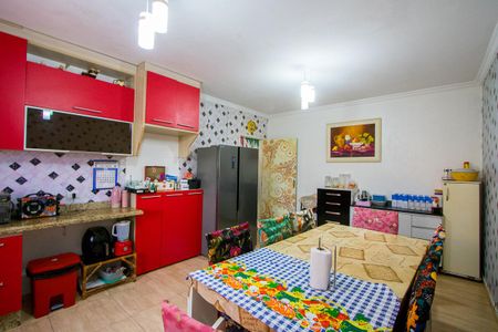 Casa à venda com 260m², 4 quartos e 4 vagasCozinha