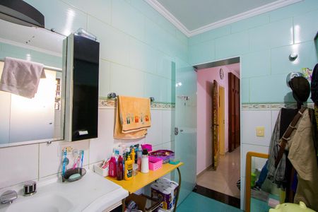 Casa à venda com 260m², 4 quartos e 4 vagasBanheiro da Suíte