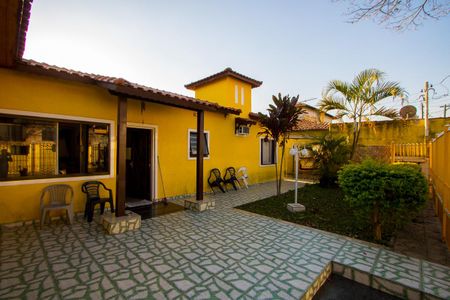 Casa à venda com 260m², 4 quartos e 4 vagasÁrea externa