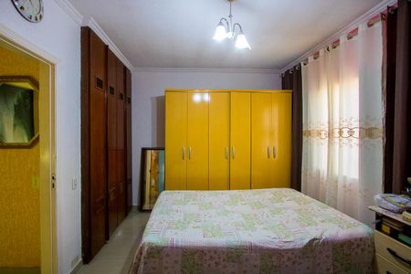 Casa à venda com 260m², 4 quartos e 4 vagasSuíte