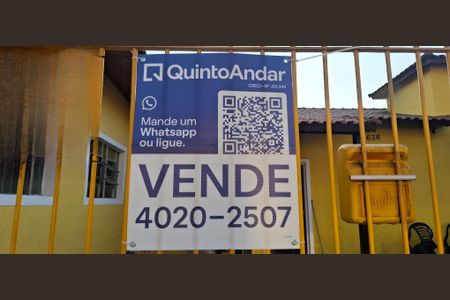 Casa à venda com 260m², 4 quartos e 4 vagasFachada