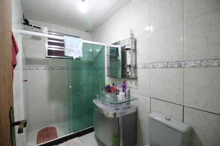 Casa de condomínio à venda com 100m², 3 quartos e 3 vagasBanheiro Social 2