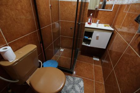 Casa de condomínio à venda com 100m², 3 quartos e 3 vagasBanheiro Social 1