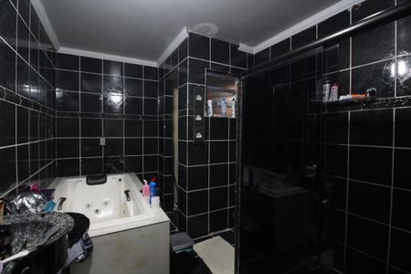 Casa de condomínio à venda com 100m², 3 quartos e 3 vagasQuarto 3 - Banheiro