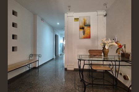 Apartamento para alugar com 110m², 3 quartos e 2 vagas Apartamento para alugar com 110m², 3 quartos e 2 vagasHall de entrada